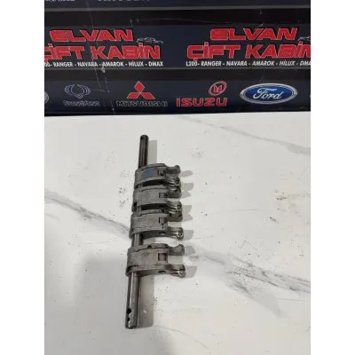 Mitsubishi L200 Euro 6 2015-2019 Sibop İticisi-Tapet Takımı