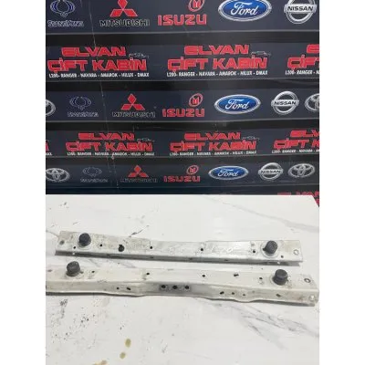 Mitsubishi L200 Euro 6 4x4 Kaput Kilit Sacı