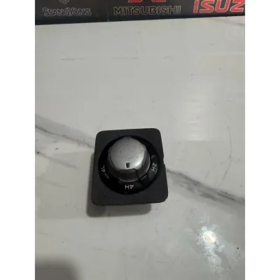 Isuzu D-max Euro 4 2008-2012 4x4 - 4x2 Kontrol Paneli