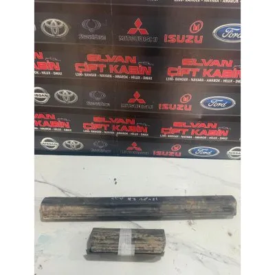 Isuzu D-max Euro 4 2008-2012 Taban Plastikleri