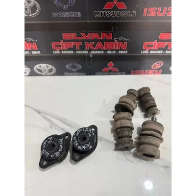 Toyota Hilux 2020-2025 4x4 Kabin Takozları Sağ-Sol