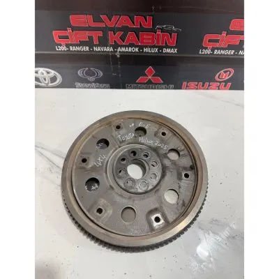 Toyota Hilux 2020-2025 Volant Dişlisi