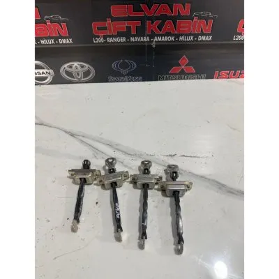 Toyota Hilux 2020-2025 Kapı Gergileri