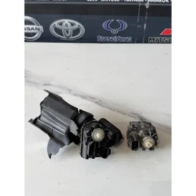 Toyota Hilux 2020-2025 Far Beyni