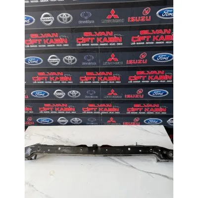 Toyota Hilux 2020-2025 Ön Panel Sacı Toyota