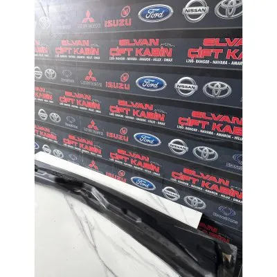 Volkswagen Amarok 2018 Silecek Izgarası Volkswagen