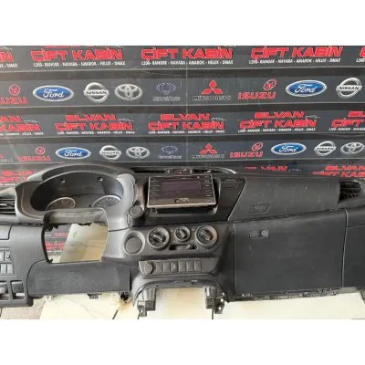 Toyota Hilux Euro 6 2015-2019 Komple Göğüs 