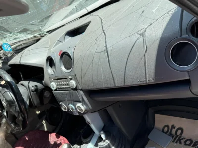Mitsubishi Colt 2008 Komple Göğüs
