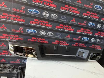 Isuzu D-max Euro 4 Arka Tampon 