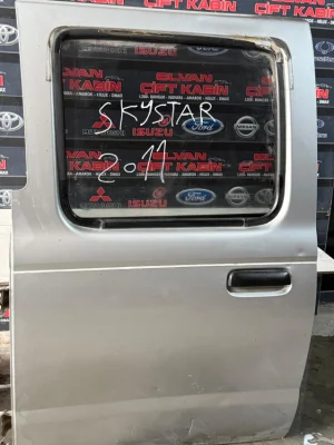 Nissan Skystar 2011 Sol Arka Kapı 