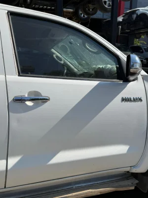 Toyota Hilux 2008-2013 Sağ Ön Kapı Dolu 