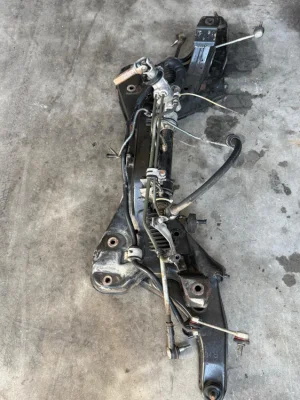 Mitsubishi Carisma 1999 Direksiyon Kutusu Mitsubishi
