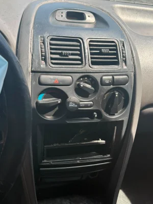 Mitsubishi Carisma 1999 Klima Kontrol Paneli 